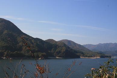 七ヶ宿湖.jpg